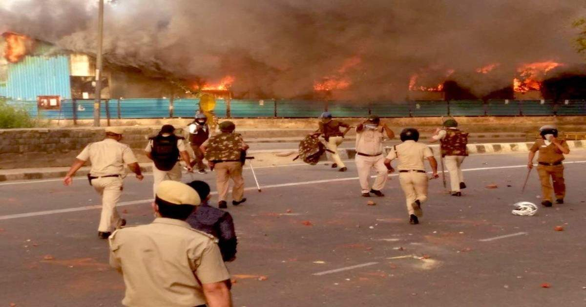 Fire-in-Delhi.png